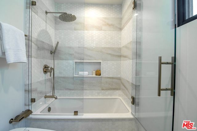 10639 Cushdon Avenue, Los Angeles, CA 90064