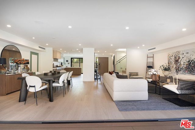 10639 Cushdon Avenue, Los Angeles, CA 90064