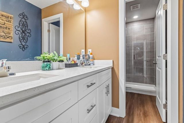 1905 Eagle Drive, Harrisonville, MO 64701