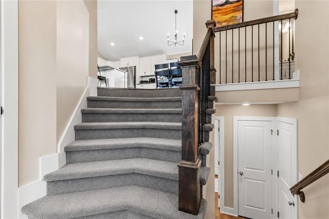 1905 Eagle Drive, Harrisonville, MO 64701