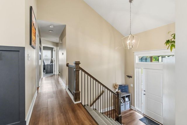 1905 Eagle Drive, Harrisonville, MO 64701