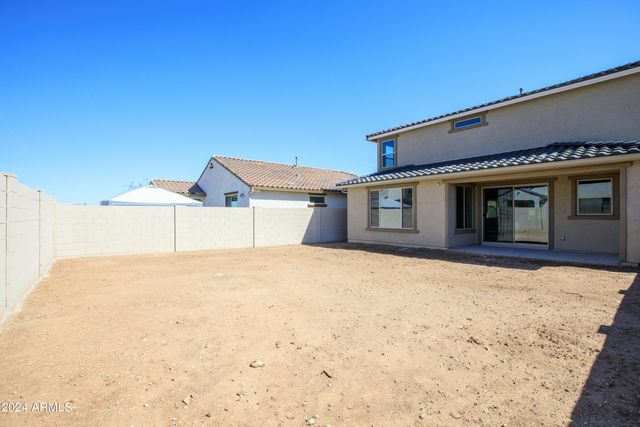 8956 W LUKE Avenue, Glendale, AZ 85305