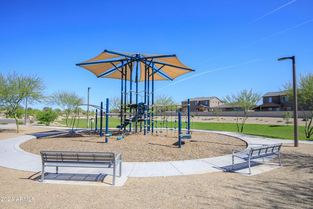 8956 W LUKE Avenue, Glendale, AZ 85305