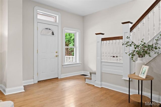 3449 Manhattan Avenue, Maplewood, MO 63143