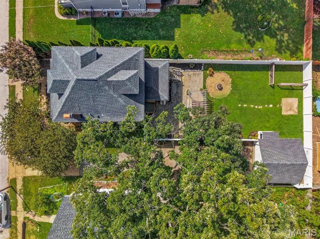 3449 Manhattan Avenue, Maplewood, MO 63143