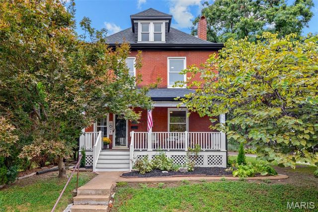 3449 Manhattan Avenue, Maplewood, MO 63143