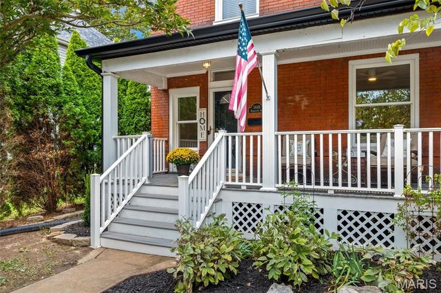 3449 Manhattan Avenue, Maplewood, MO 63143