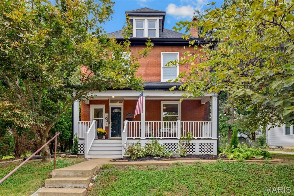 3449 Manhattan Avenue, Maplewood, MO 63143