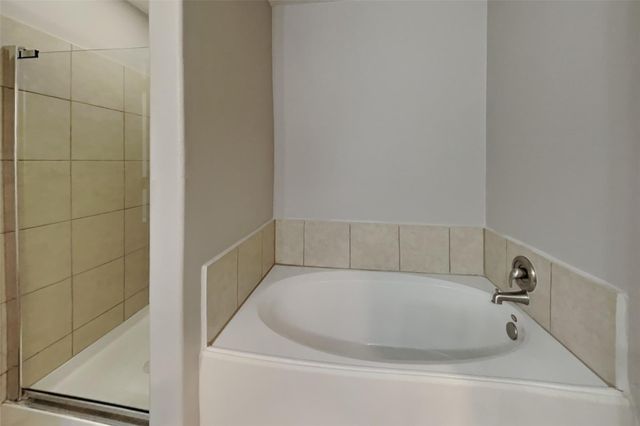 16716 Foursquare Drive, Conroe, TX 77385