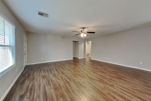 16716 Foursquare Drive, Conroe, TX 77385