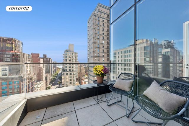 150 E 23rd St Apt 17A, New York City, NY 10010