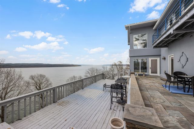 100 SUNNYVIEW DR, Counce, TN 38326