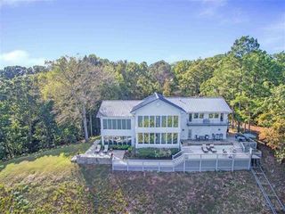 100 SUNNYVIEW DR, Counce, TN 38326