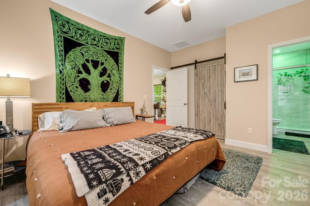 19 Shadowlawn Drive, Asheville, NC 28806