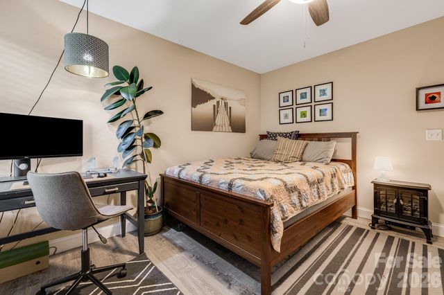 19 Shadowlawn Drive, Asheville, NC 28806