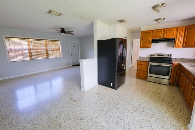 8300 57TH STREET N, Pinellas Park, FL 33781