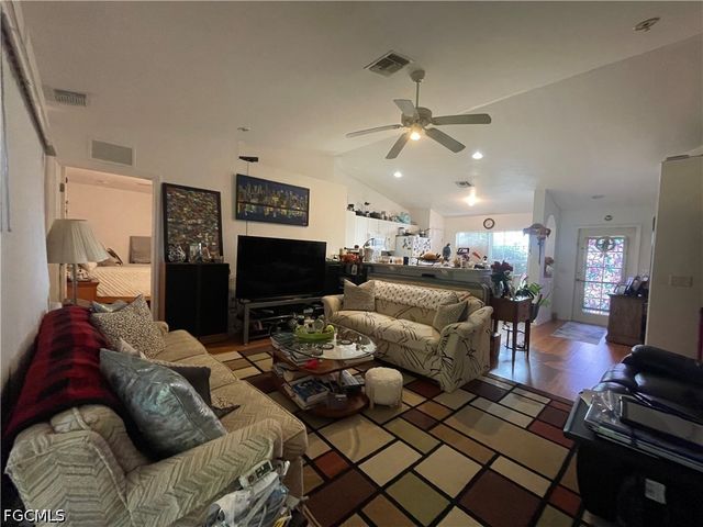 2908 12th ST SW, Lehigh Acres, FL 33976