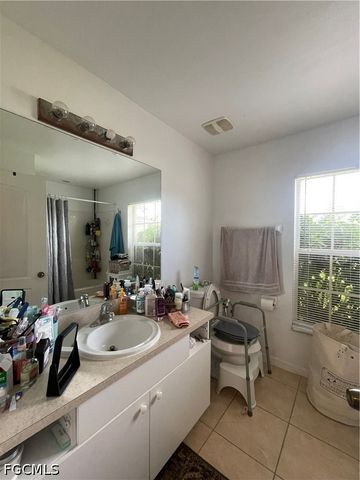 2908 12th ST SW, Lehigh Acres, FL 33976