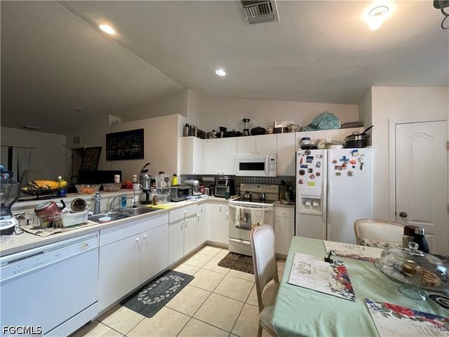 2908 12th ST SW, Lehigh Acres, FL 33976
