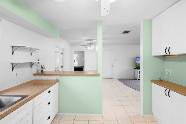 121 BENT OAK COURT, Sanford, FL 32773