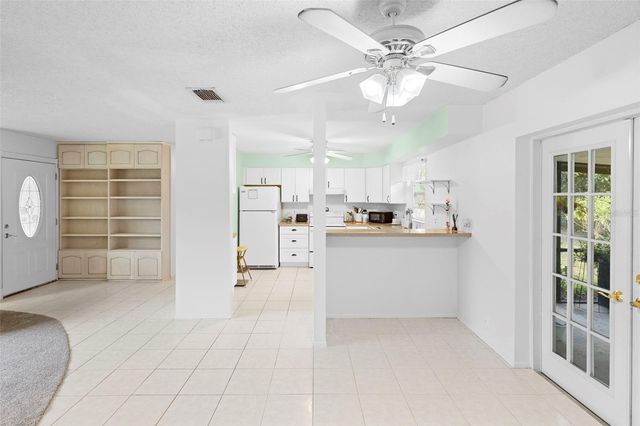 121 BENT OAK COURT, Sanford, FL 32773