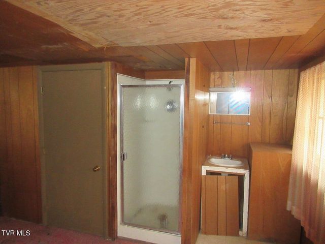 435 Horton Highway, Fall Branch, TN 37656