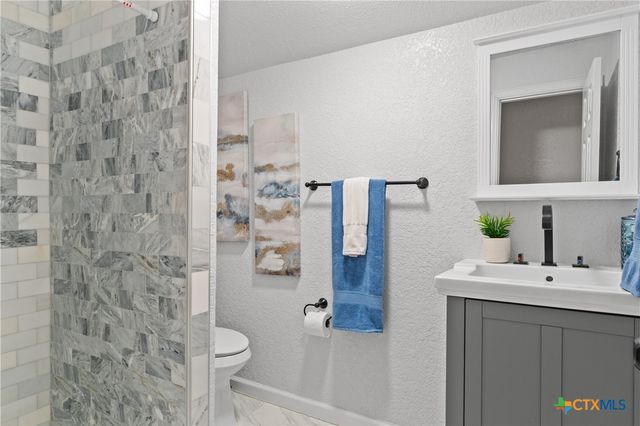 1428 Lee Street, New Braunfels, TX 78130