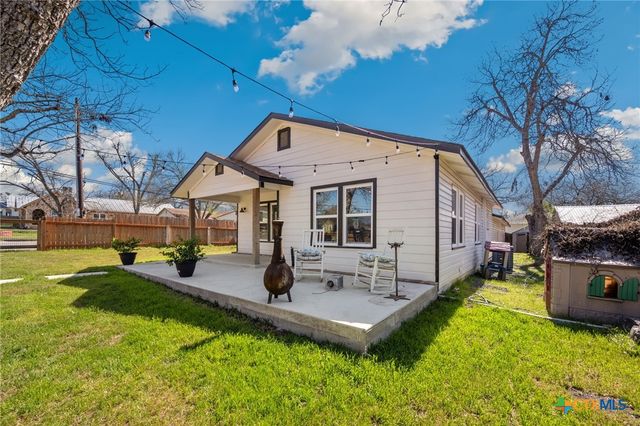 1428 Lee Street, New Braunfels, TX 78130