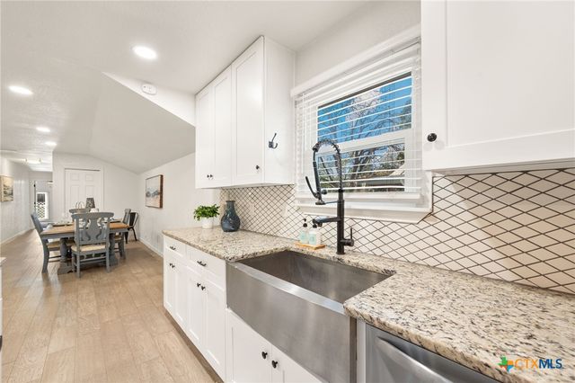 1428 Lee Street, New Braunfels, TX 78130