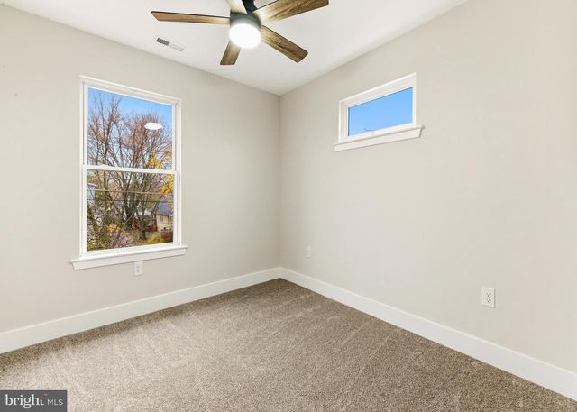 21 N DAVIS AVE, Audubon, NJ 08106