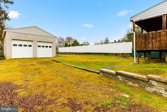 21 N DAVIS AVE, Audubon, NJ 08106