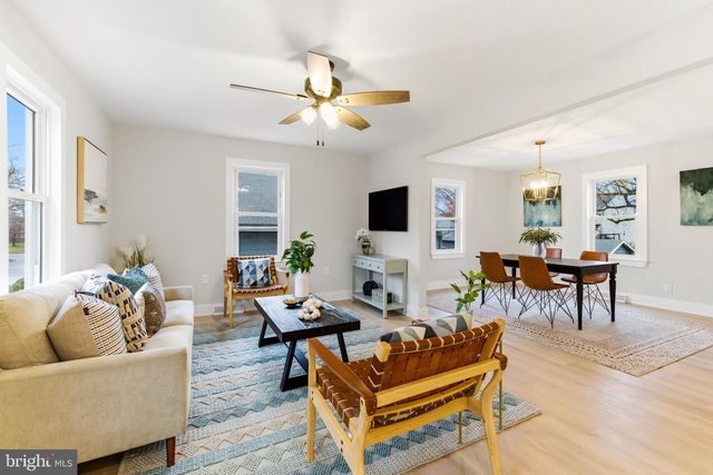 21 N DAVIS AVE, Audubon, NJ 08106