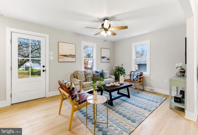 21 N DAVIS AVE, Audubon, NJ 08106