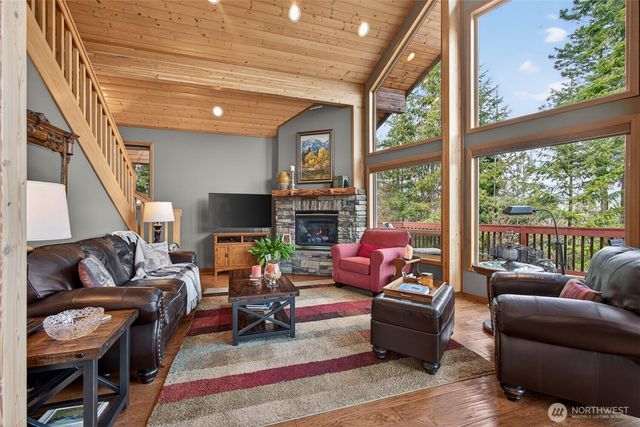 20701 Pelton Place, Leavenworth, WA 98826