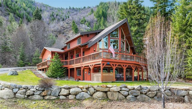 20701 Pelton Place, Leavenworth, WA 98826