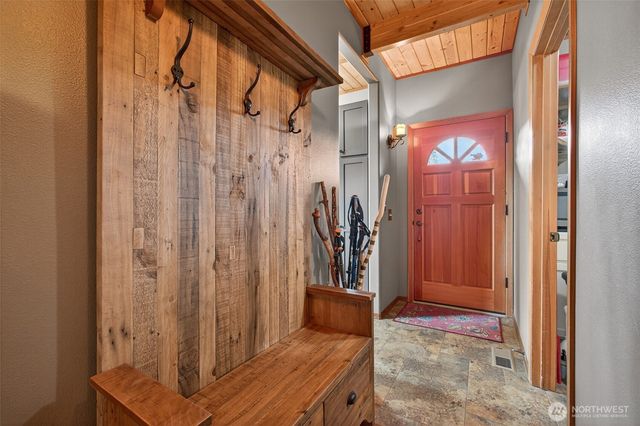 20701 Pelton Place, Leavenworth, WA 98826