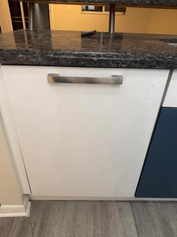 20818 San Simeon Way 106, Miami, FL 33179