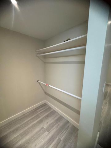 20818 San Simeon Way 106, Miami, FL 33179