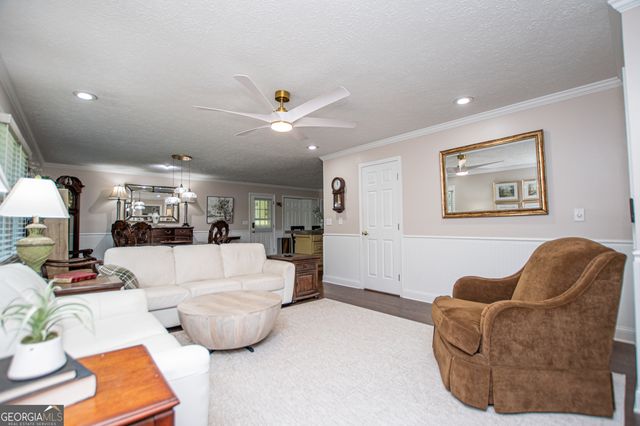 203 Windsor Pl, Bremen, GA 30110