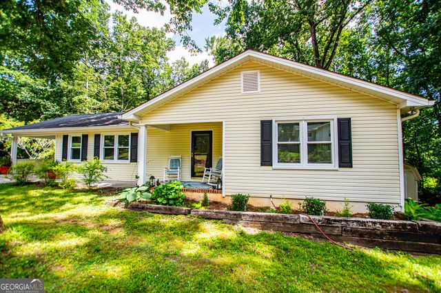203 Windsor Pl, Bremen, GA 30110