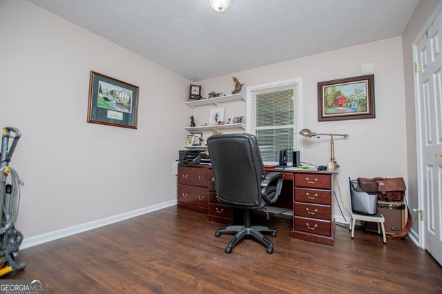 203 Windsor Pl, Bremen, GA 30110