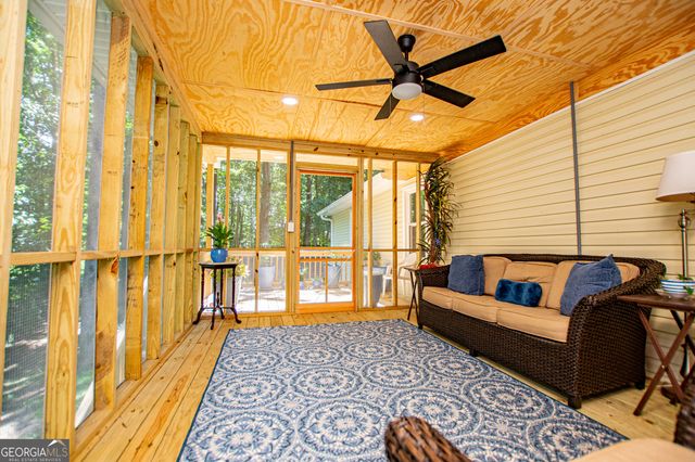 203 Windsor Pl, Bremen, GA 30110
