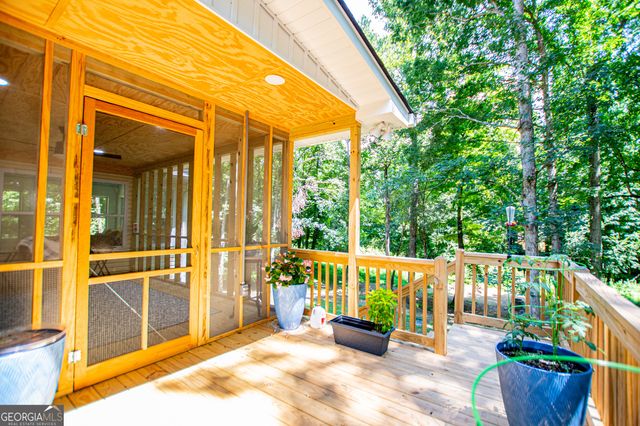 203 Windsor Pl, Bremen, GA 30110