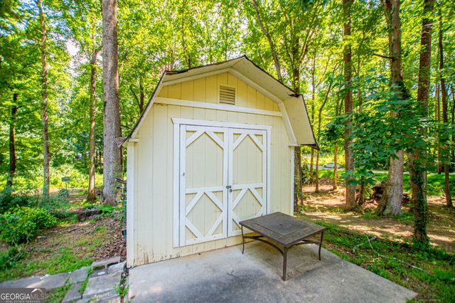 203 Windsor Pl, Bremen, GA 30110