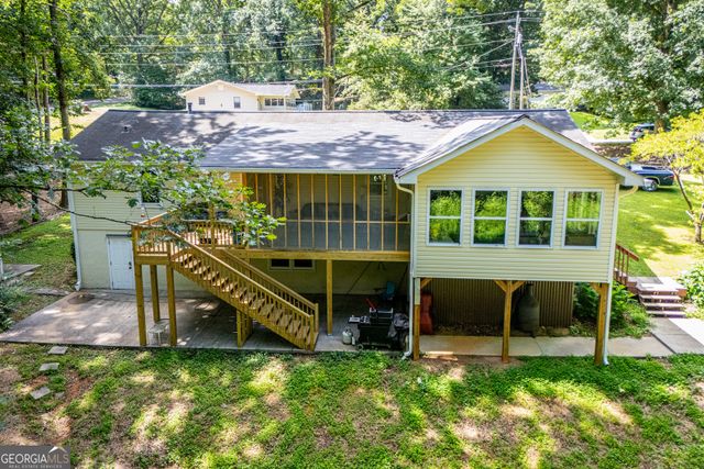 203 Windsor Pl, Bremen, GA 30110