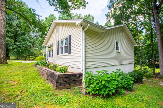 203 Windsor Pl, Bremen, GA 30110