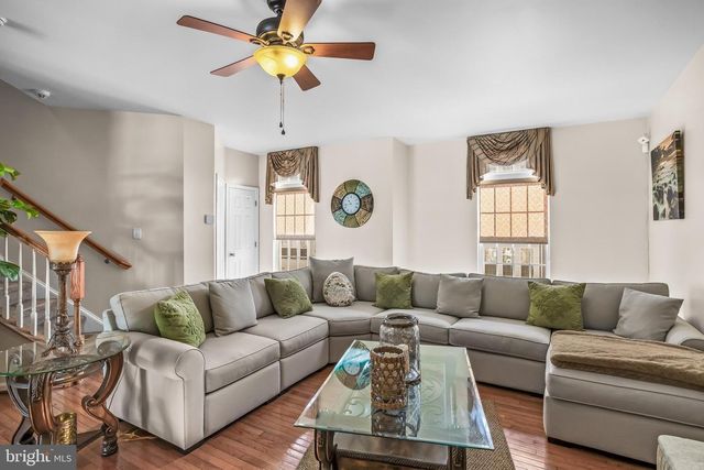 6 FAWN CT, Delanco, NJ 08075