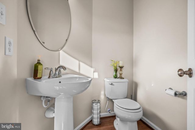 6 FAWN CT, Delanco, NJ 08075