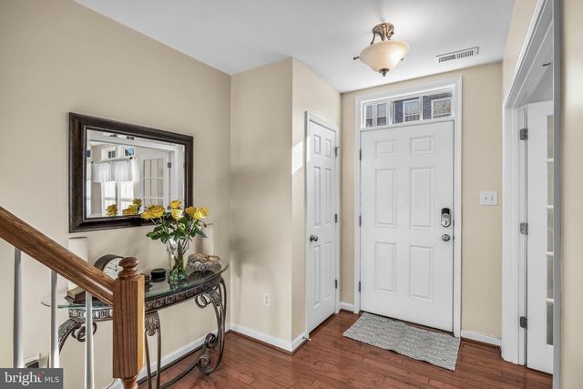 6 FAWN CT, Delanco, NJ 08075