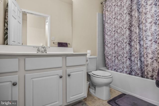 6 FAWN CT, Delanco, NJ 08075